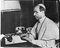 Pius XII first pontiff to use a typewriter.