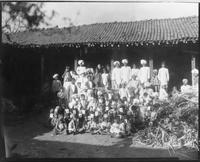 India, circa 1921-1922.