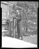 Fordham honors Negro priest.